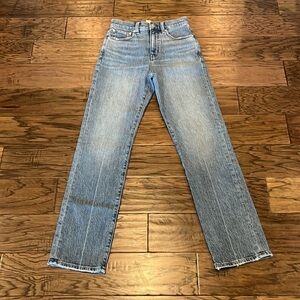 Madewell 90’s Straight Size 24